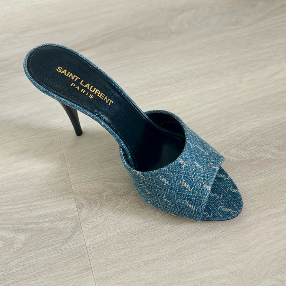 Saint Laurent YSL 
Jean Logo Heel Mules Denim. Worn once.
Dust bag and box. - Picture 2 of 7